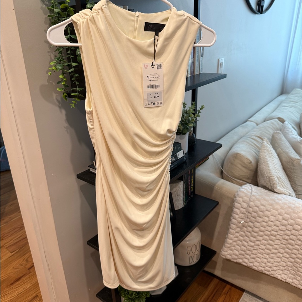 Cream Sleeveless Ruched Dress